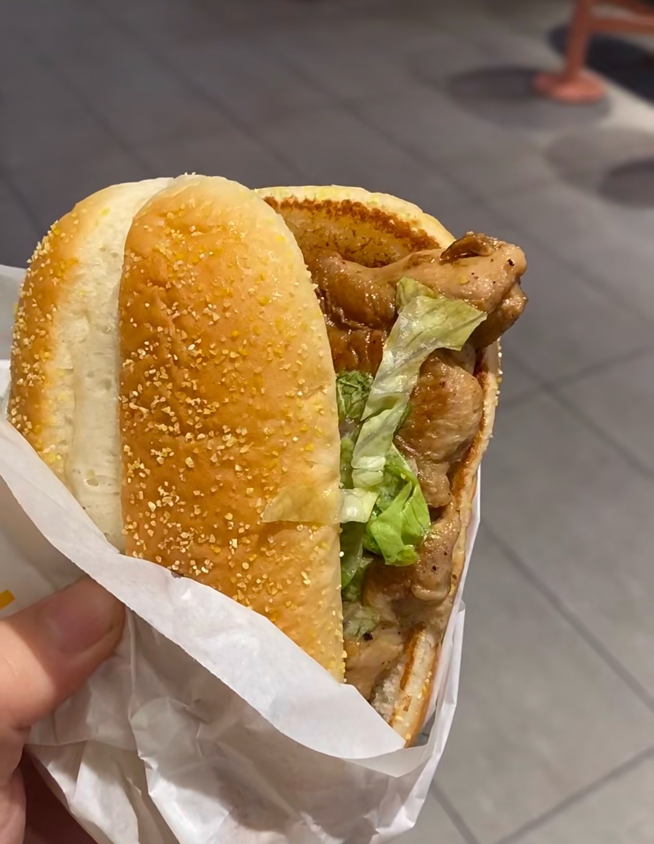 麦当劳粤菜，原来板烧是为广东人发明的，那我同意麦当劳是粤菜了，板烧真的是世界上