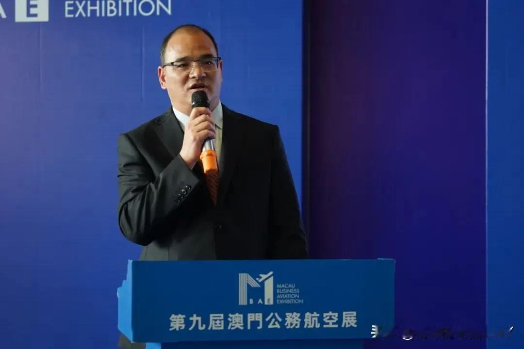 身为央企核心高管，本应是严守纪律、以身作则的标杆，却在境外公然放纵自我、借势耍横