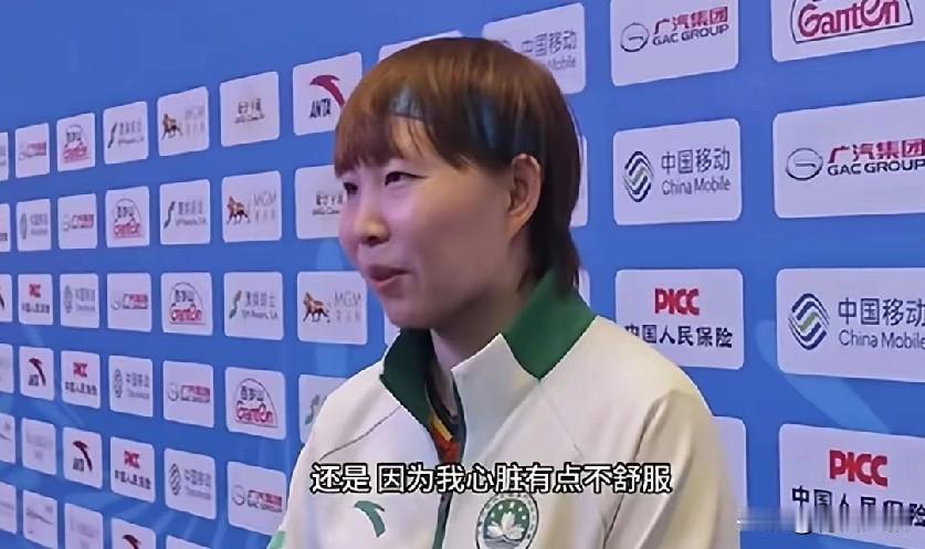 朱雨玲回答记者，我给100分，既照顾了孙颖莎面子，又给孙颖莎粉丝提个醒！记者