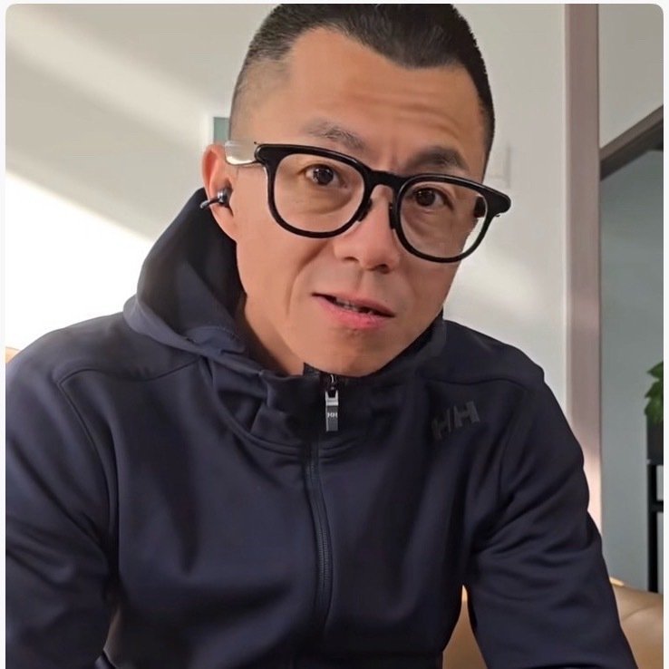 皇二子胤礽被废。