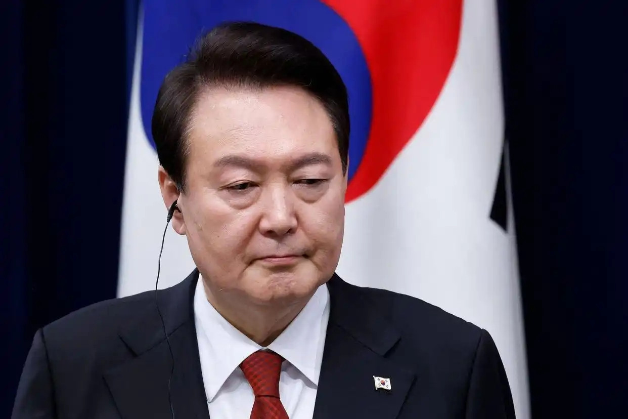 绝不允许“亲华派”上台！美国使出下流手段，韩国上下目瞪口呆