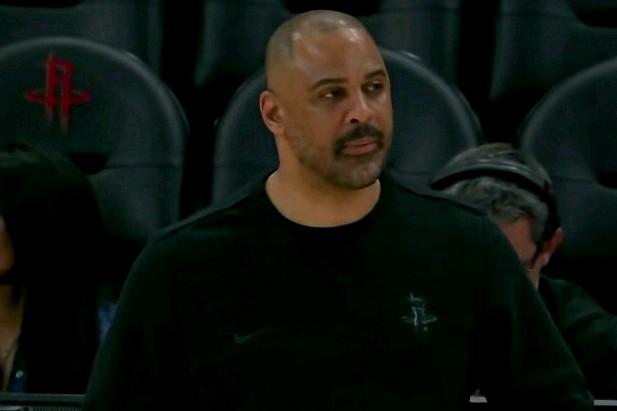 乌度卡醒醒吧，打个摆烂的爵士，如此高龄的杜兰特又是接近35分钟的上场时间，仅次于