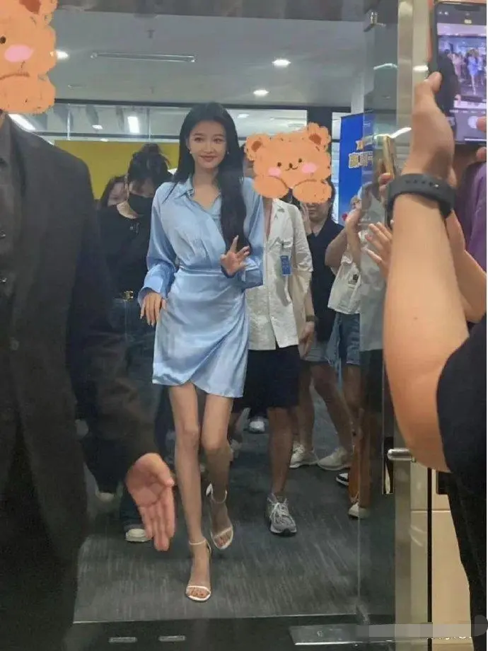 这么漂亮，为什么还会离婚啊，想不明白