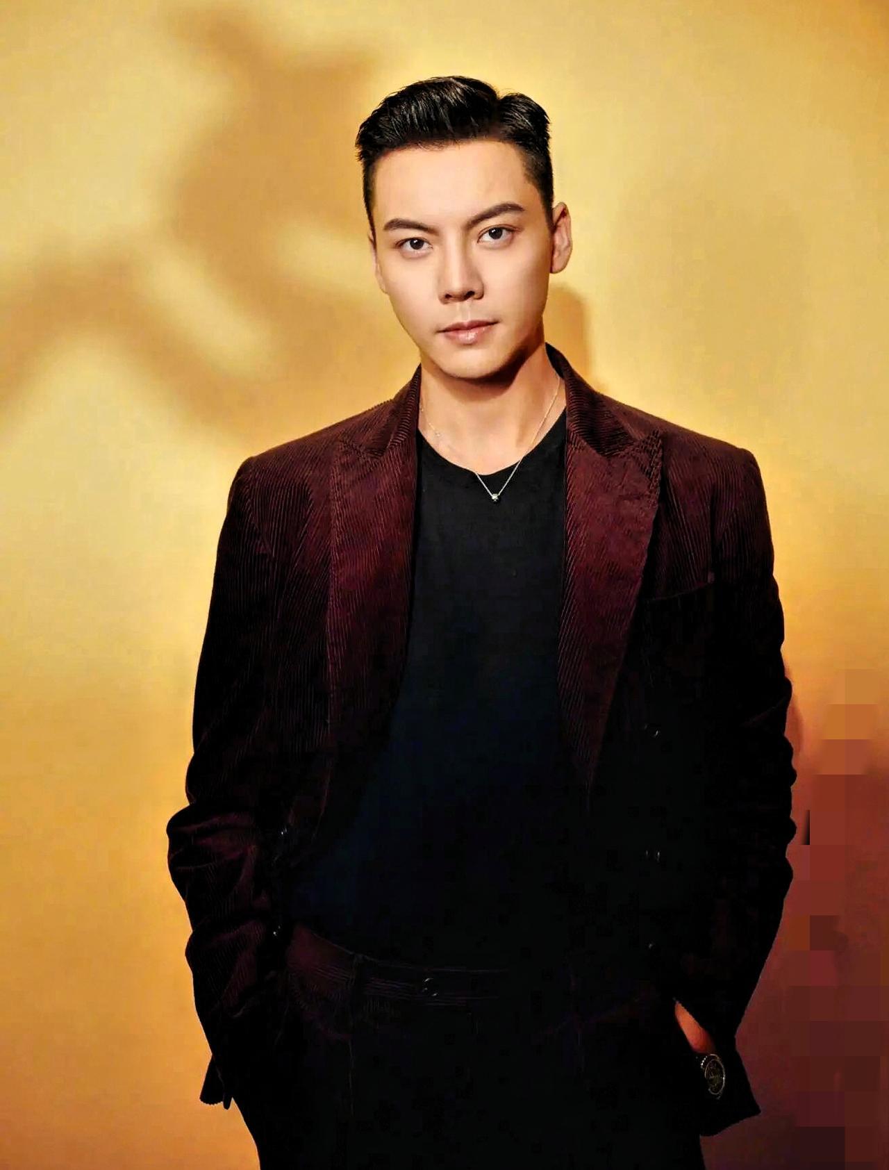 39岁陈伟霆官宣生子！三任女友两任离异，偏爱熟女藏玄机？39岁顶流陈伟霆官