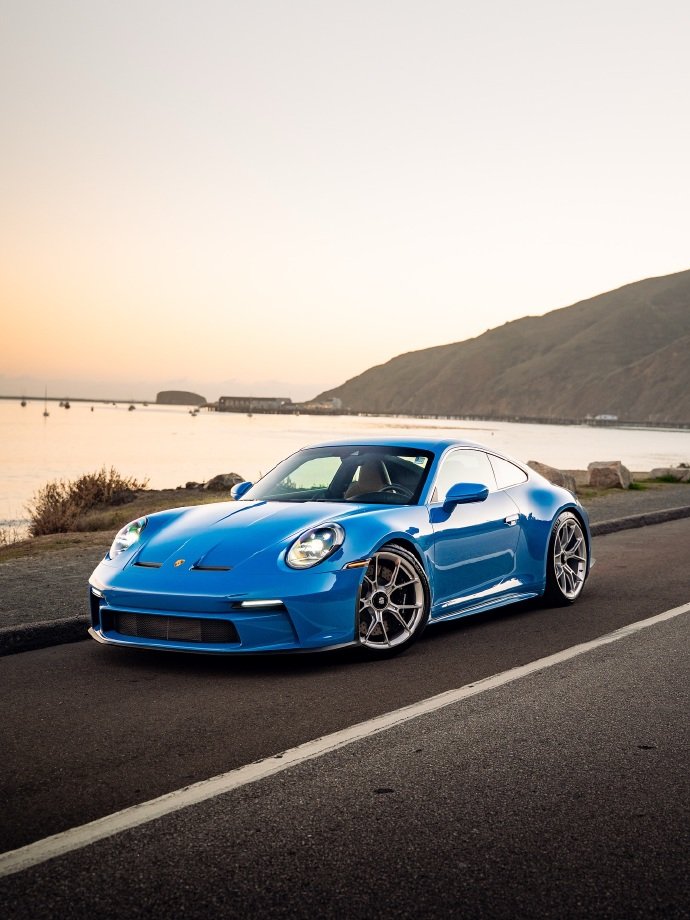 保时捷911GT3Touring，绿松石蓝配色很漂亮！