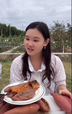 张家齐真厉害！卖着地瓜就变成抖音生鲜榜第一了！之前和全进华一起卖农产品，好