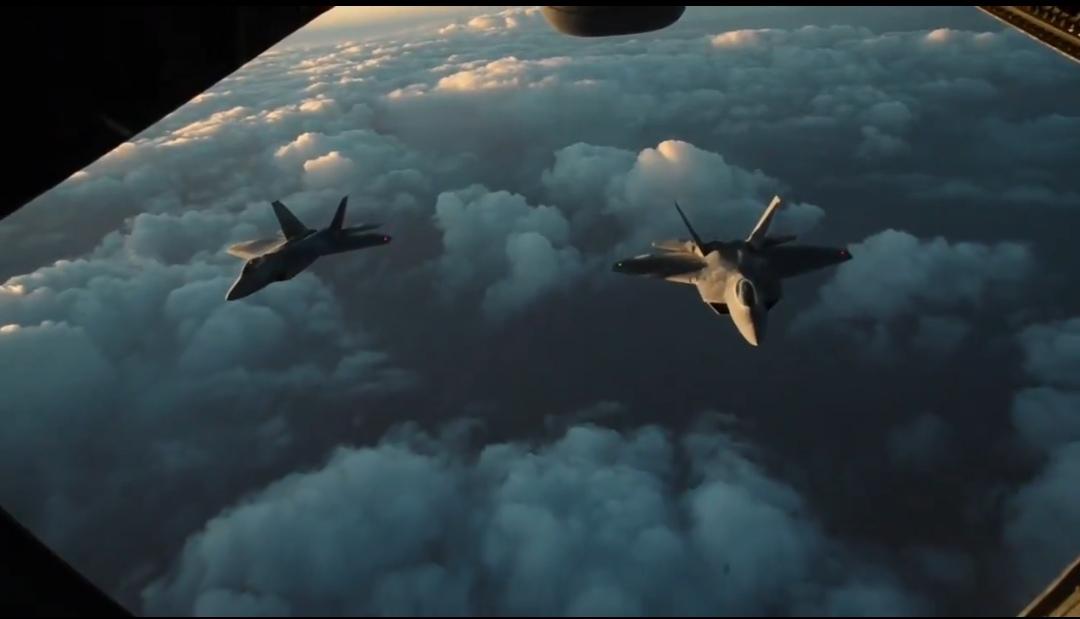 前中央情报局内部人士称，特朗普已批准对伊朗发动袭击——袭击将于周一或周二立即发起