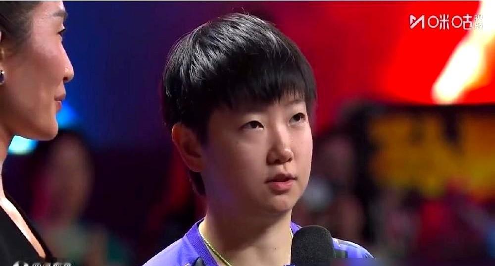 11比4的碾压局，孙颖莎居然把最狠的正手拧拉藏起来了。决胜局眼看要收下比赛，她