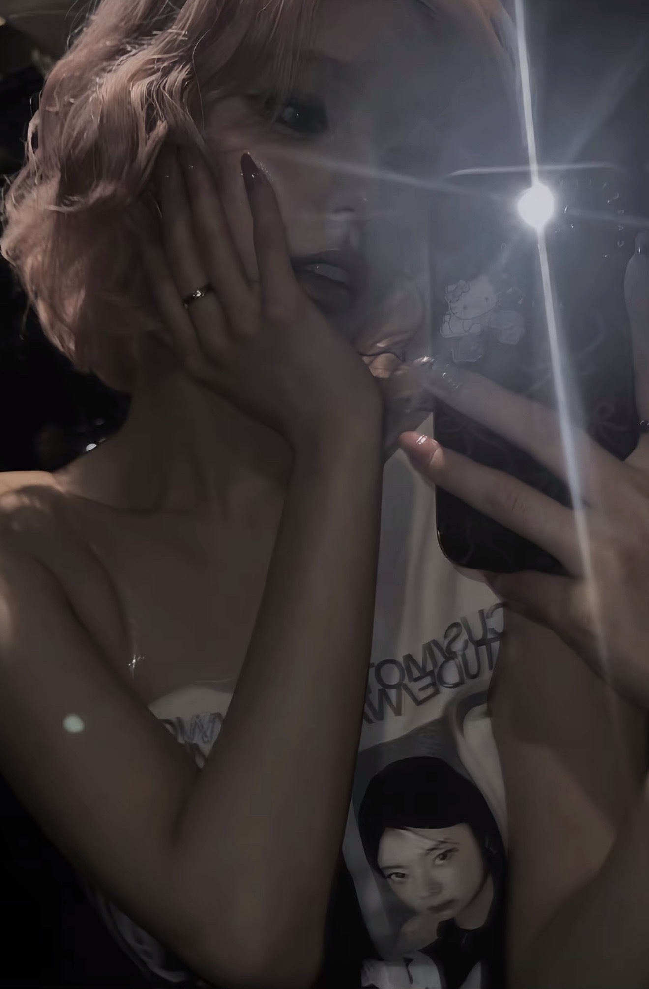 itzy回归预告【黄礼志】致亲爱的姐姐:   姐姐，系我，你的小狗。当你