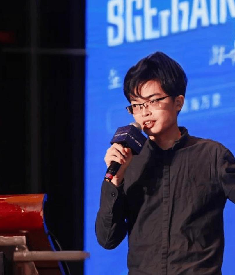 为什么两广地区在计算机和数学领域出现了人才井喷?其实两广在青少年的精神生活上，在