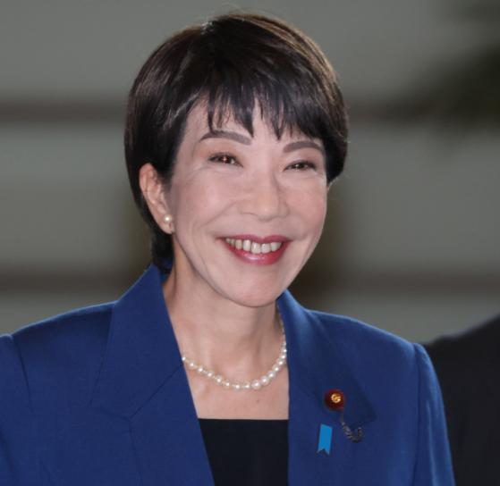 台湾地区名嘴苑举正曾提到：中国大陆同日本这场外交风波里，全世界没有一个国家敢站队
