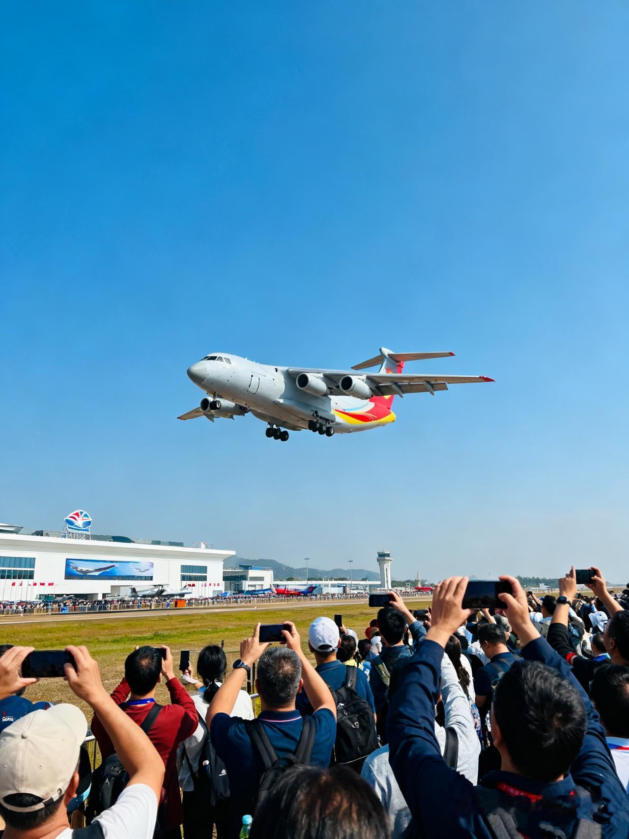 珠海航展连夜“拉黑”日本，证件当场作废，背后藏大动作11月26日深夜，珠海