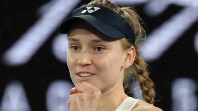 莱巴金娜澳网夺冠：10连胜创历史纪录，复仇世界第一