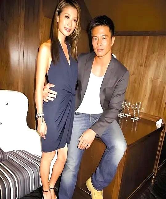 她甩掉“小奶狗”男友，竟是因为太粘人。2002年，李玟拍《有你就够了》MV，