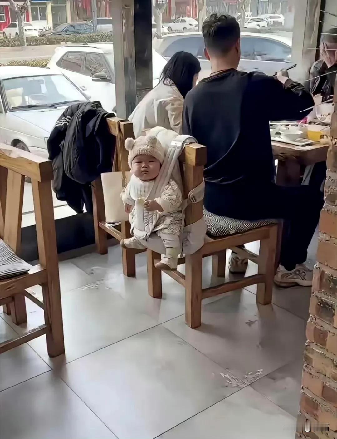 小孩子：看什么看？我不要面子吗？