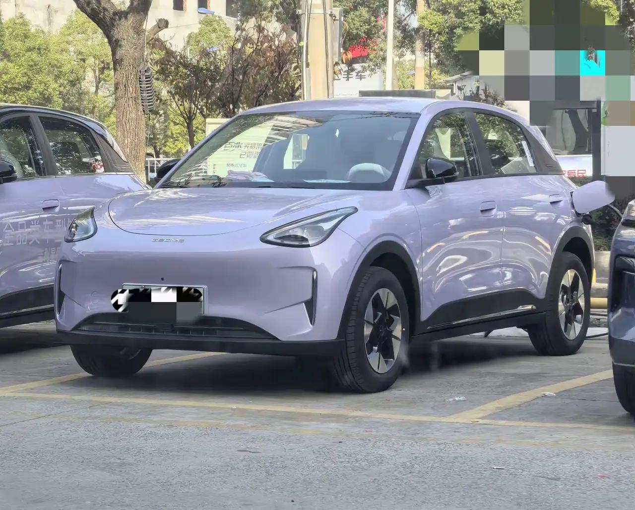 7万买吉利星愿，充满电却要9小时？男子一句吐槽炸出全网电动爹真相：我们买的是车，