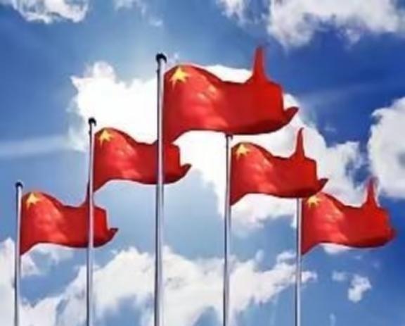 美伊这一场军事较量，彻底提醒全世界警惕中国！6月10日，美军再次打击伊朗南部雷