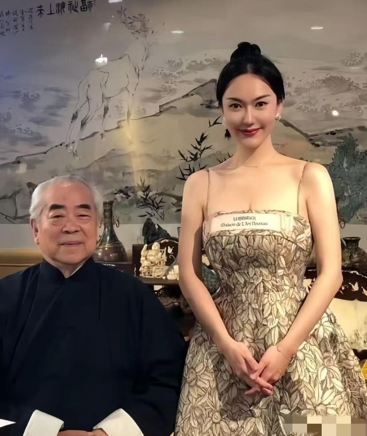 87岁范曾老爷子发声了，看来和前子女的矛盾是不可调和了，都到了断绝关系的地步了。