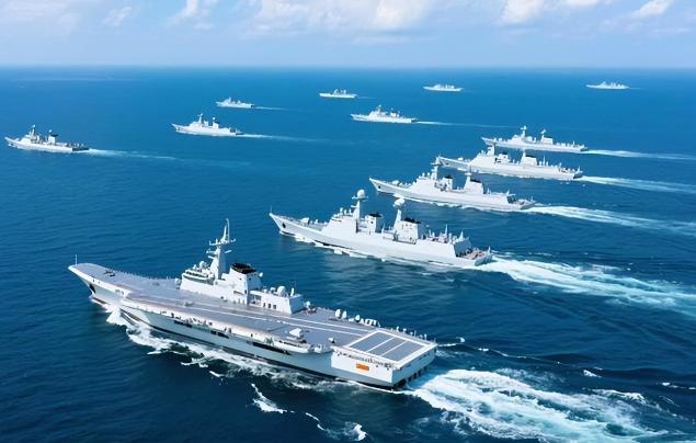 中美博弈真相，美国越硬刚越狼狈，中国稳扎稳打显底气小派最近经常听到有人说，美