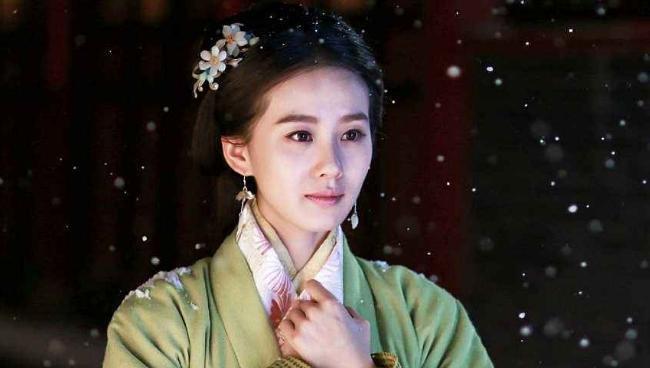 公元1388年，63岁的汤和主动上交兵权。满朝文武都以为他疯了蓝玉正率军北伐