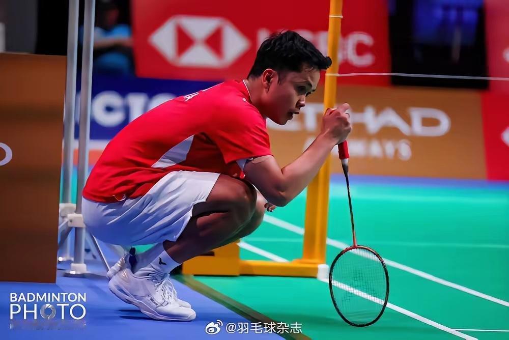 金廷真是印尼队内最想赢球的男人，只是无奈和大波波夫打到爆分都赢不了，金廷简直是把