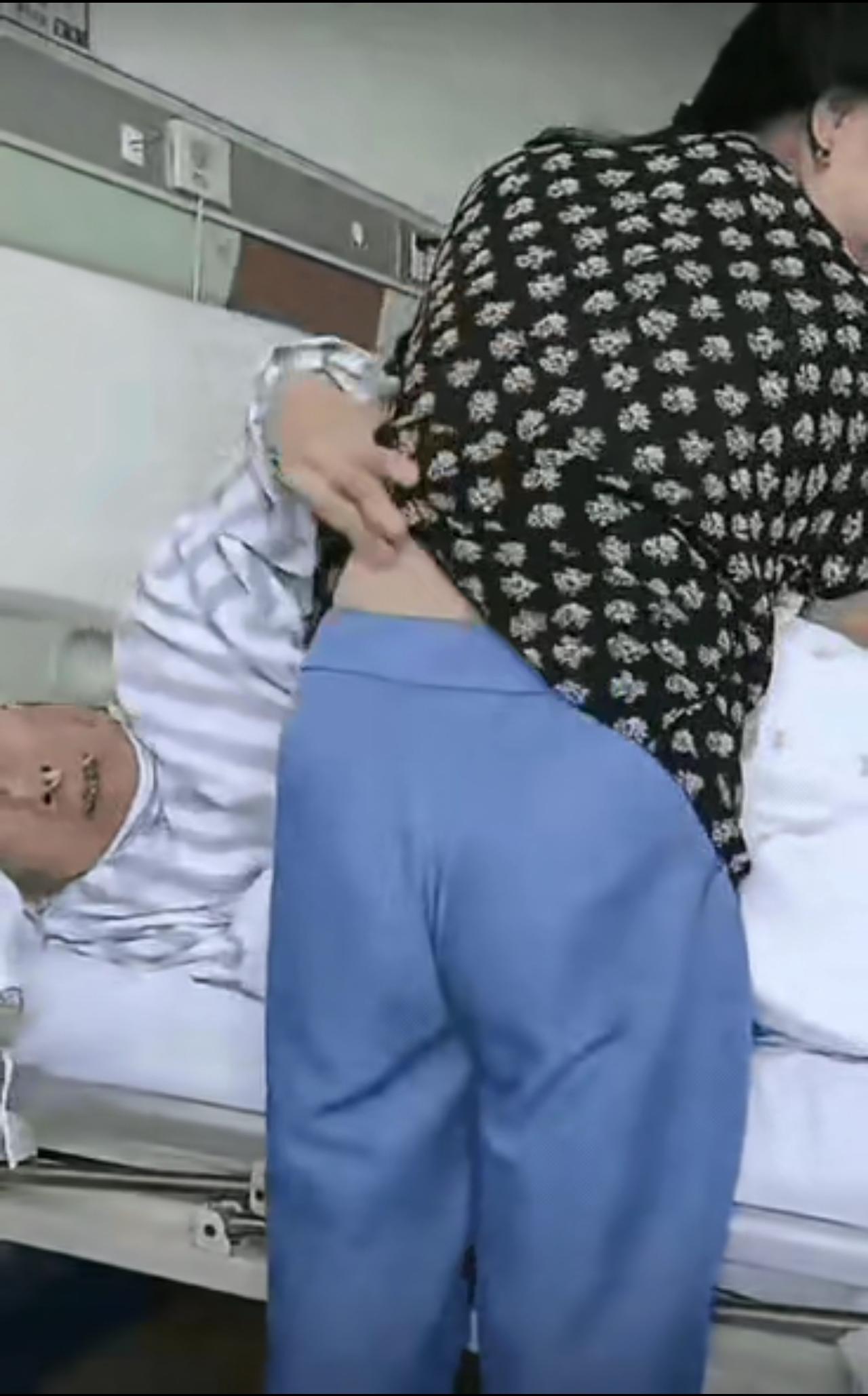 俗话说，人之将死其言也善，但是行动善不善呢？一个老头子，七八十岁了，住院治疗，鼻