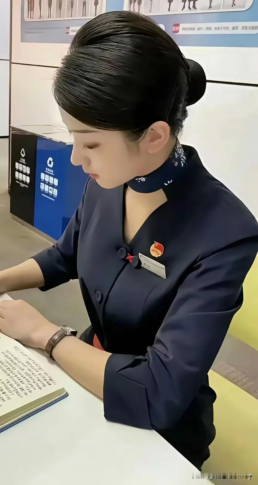这是多少人都羡慕的工作啊！