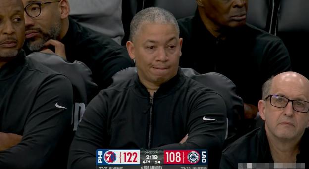 快船主帅泰伦-卢的情商真是太高了！在今天快船主场以113：128输给76人的赛后