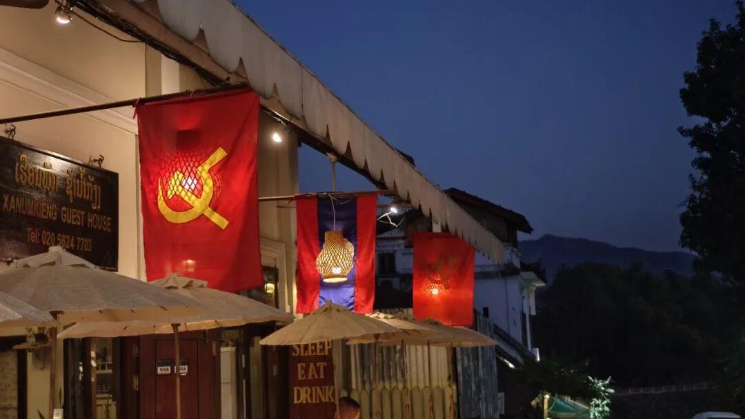被误会太久！东南亚最慢小国老挝，正在靠一条铁路逆风翻盘提到老挝，多数人只觉