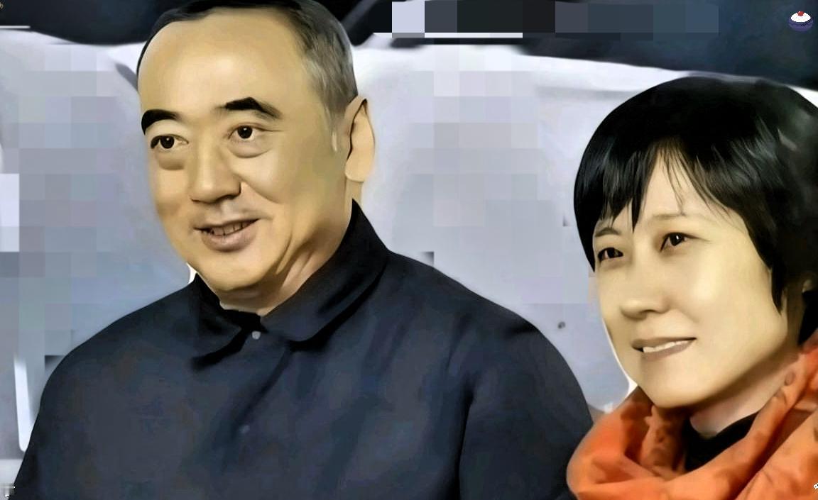 你知道吗？李鹏同志的次子李小勇，他的妻子叶小燕可是叶挺将军的孙女呢！李小勇曾参军