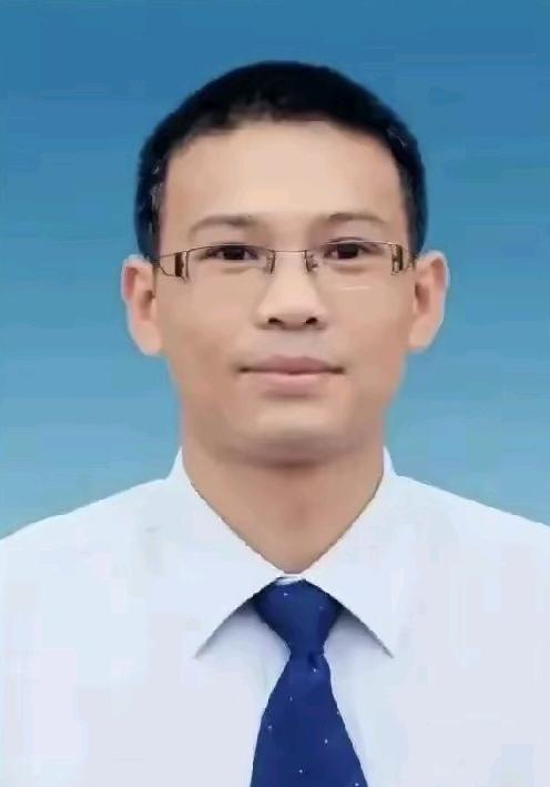 2016年，内蒙古一副所长因不肯徇私而因公殉职，6年后他的儿子高考652分，谢绝