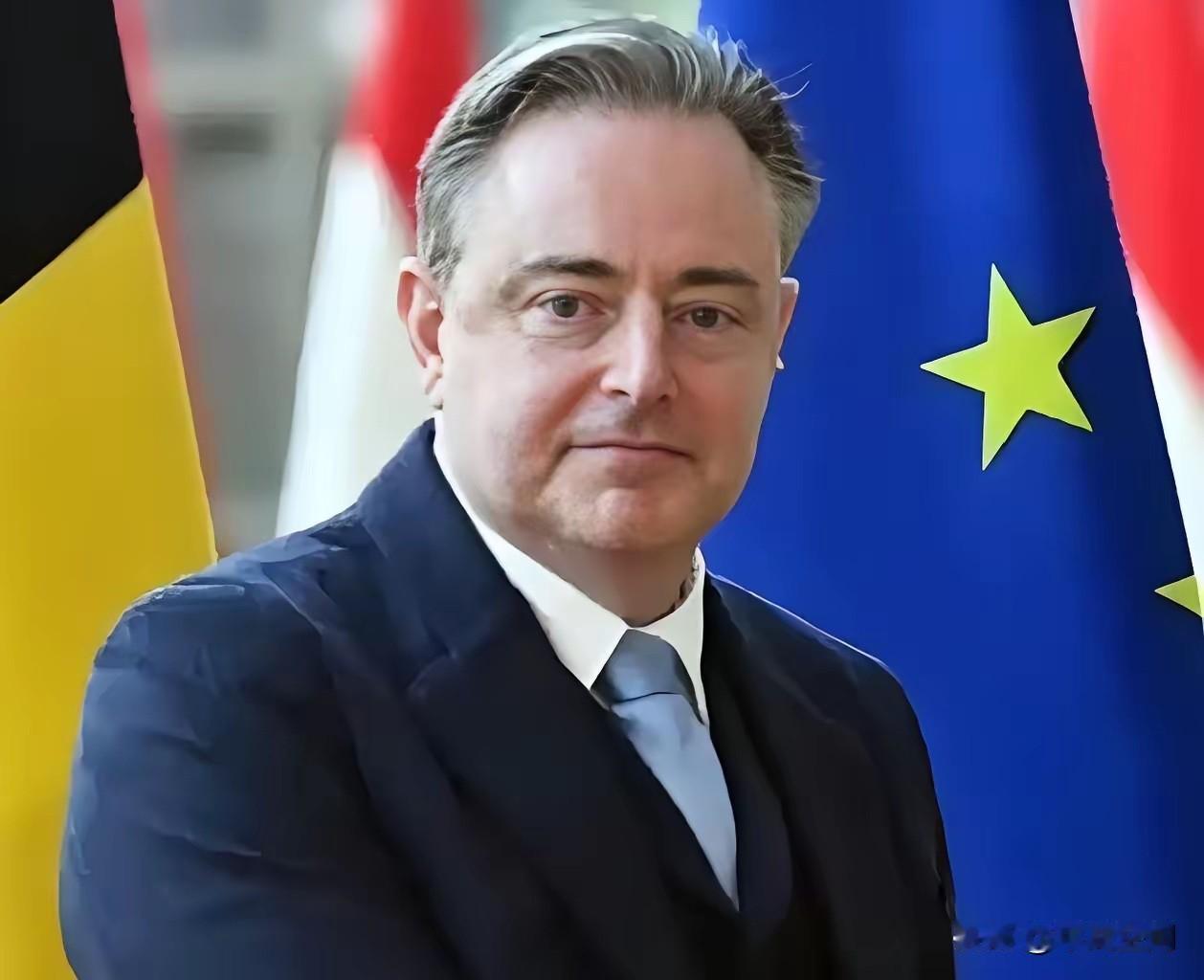 比利时向俄靠拢，遭欧盟威胁警告！12月10日，欧盟领导人向比利时施压，要求其跟