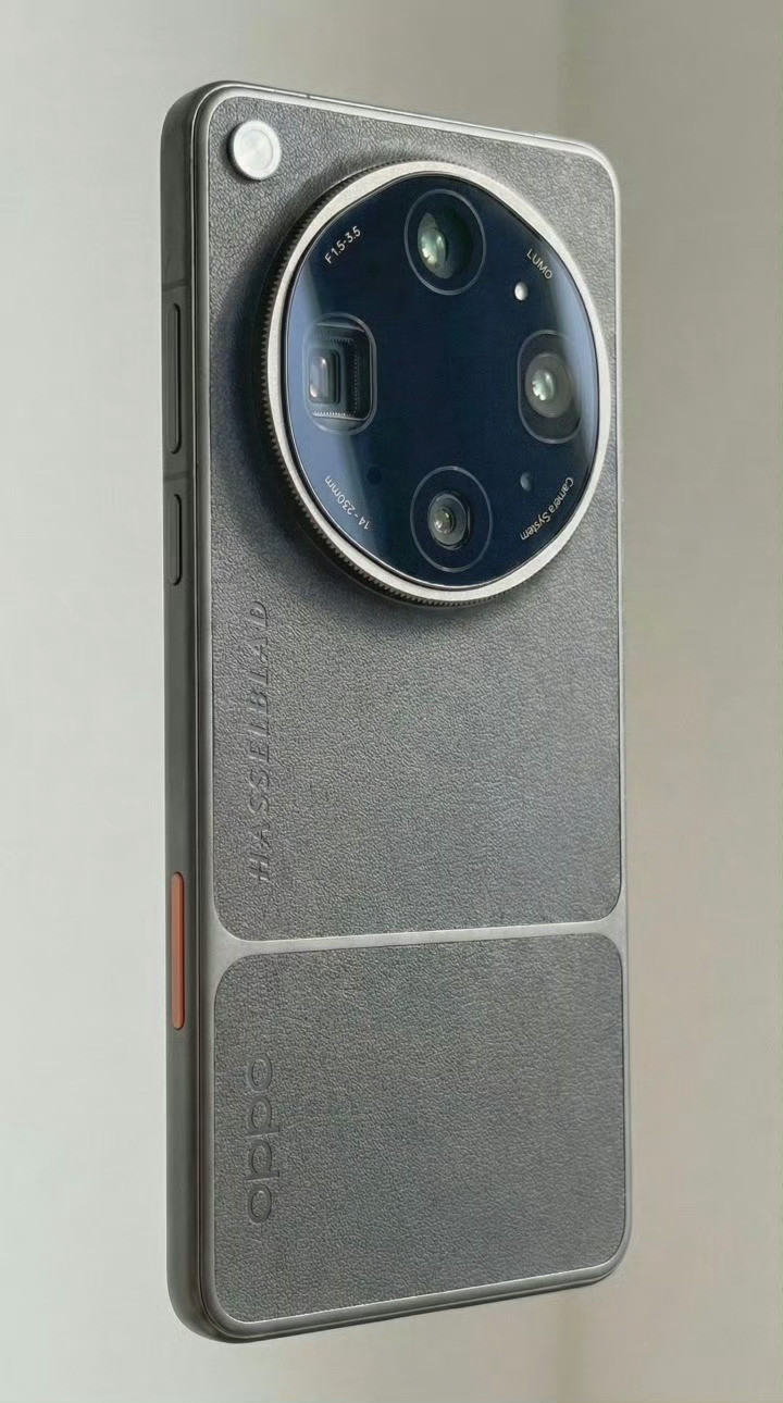 OPPOFindX9Ultra网传三个外观配色，白、黑、绿，素皮拼接工艺