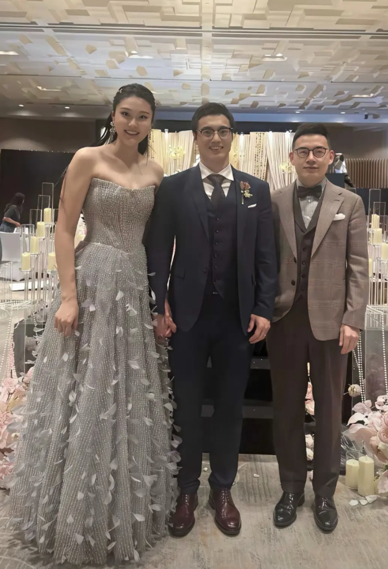 这种家庭应该不存在家暴吧