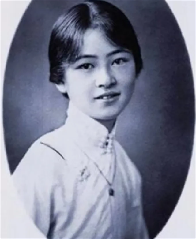 1953年，因为在对待古建筑上意见不同，吴晗说了一句“林家出身低微”。这惹恼了林