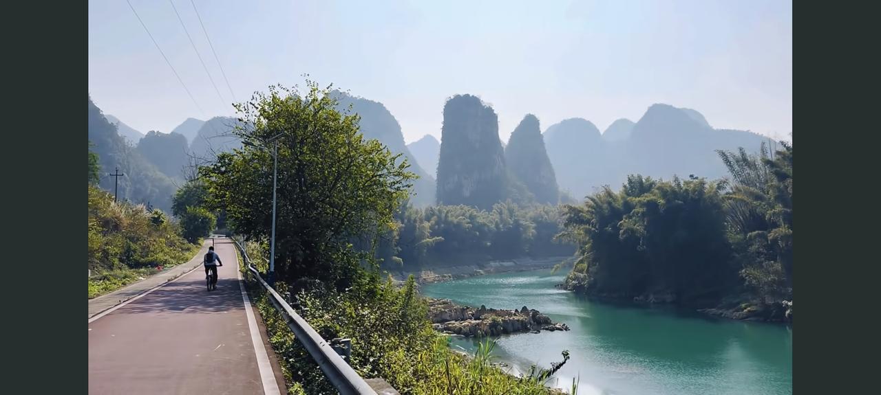 来到广西才知道什么是山水如画！说起山水，广西山水真的很奇特，美得让人应接不暇！