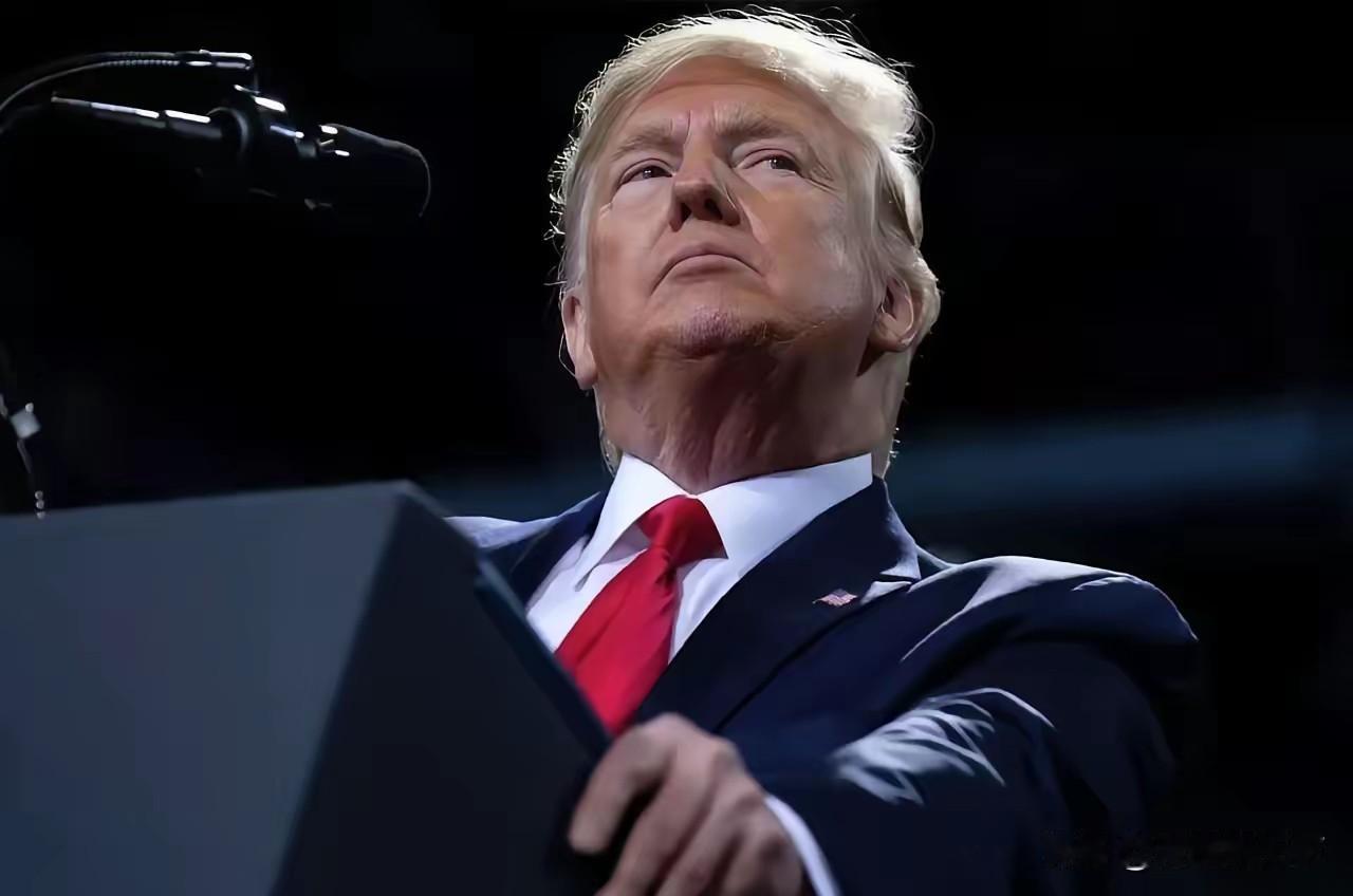 是时候要想一想，美国到处抢，甚至直接抓别人总统，世界197个国家，只有6个国家发