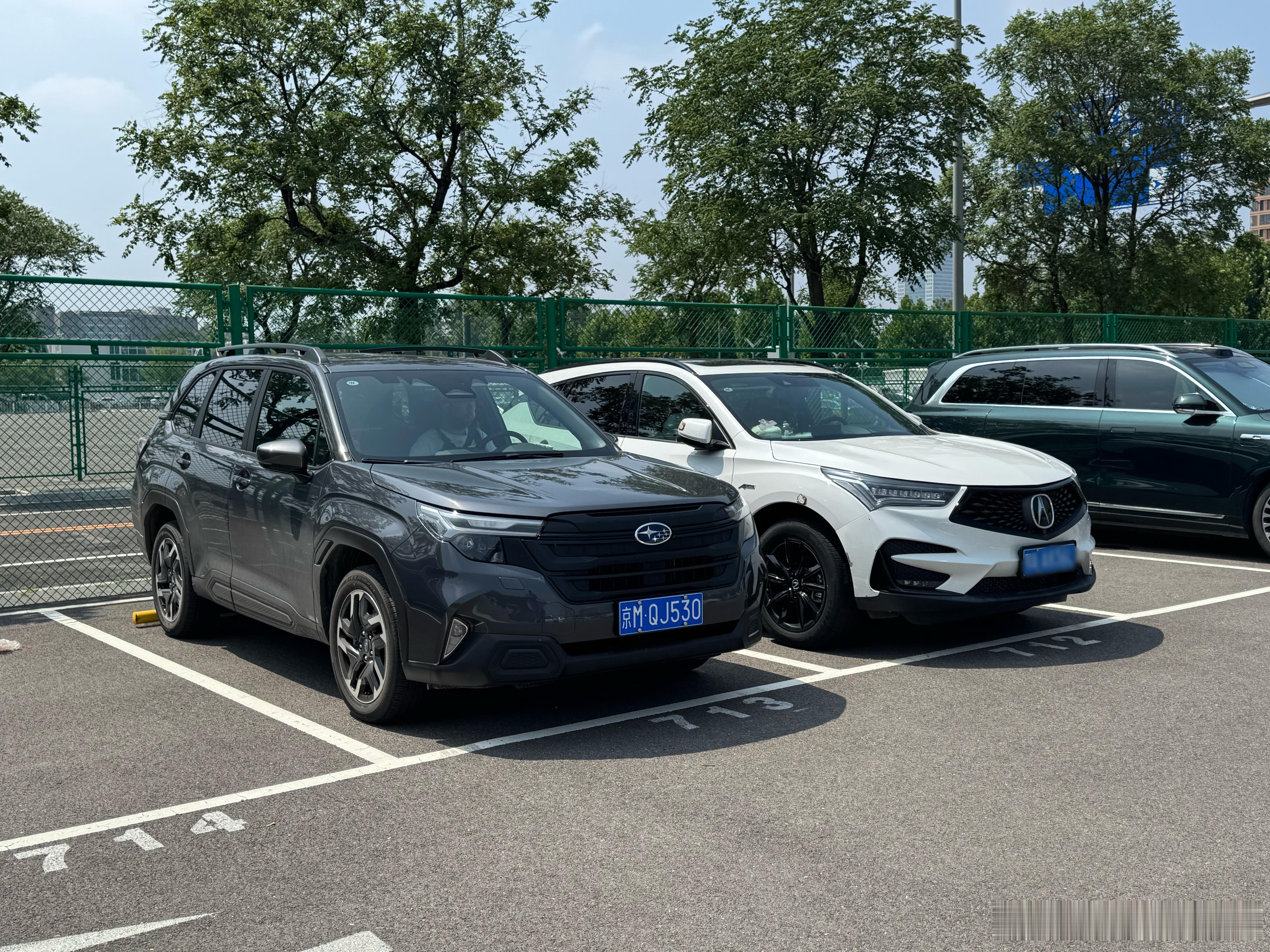 开着新森林人，遇到了讴歌RDX，在我看来这俩车感觉很像，都是产品力本身很好，但对