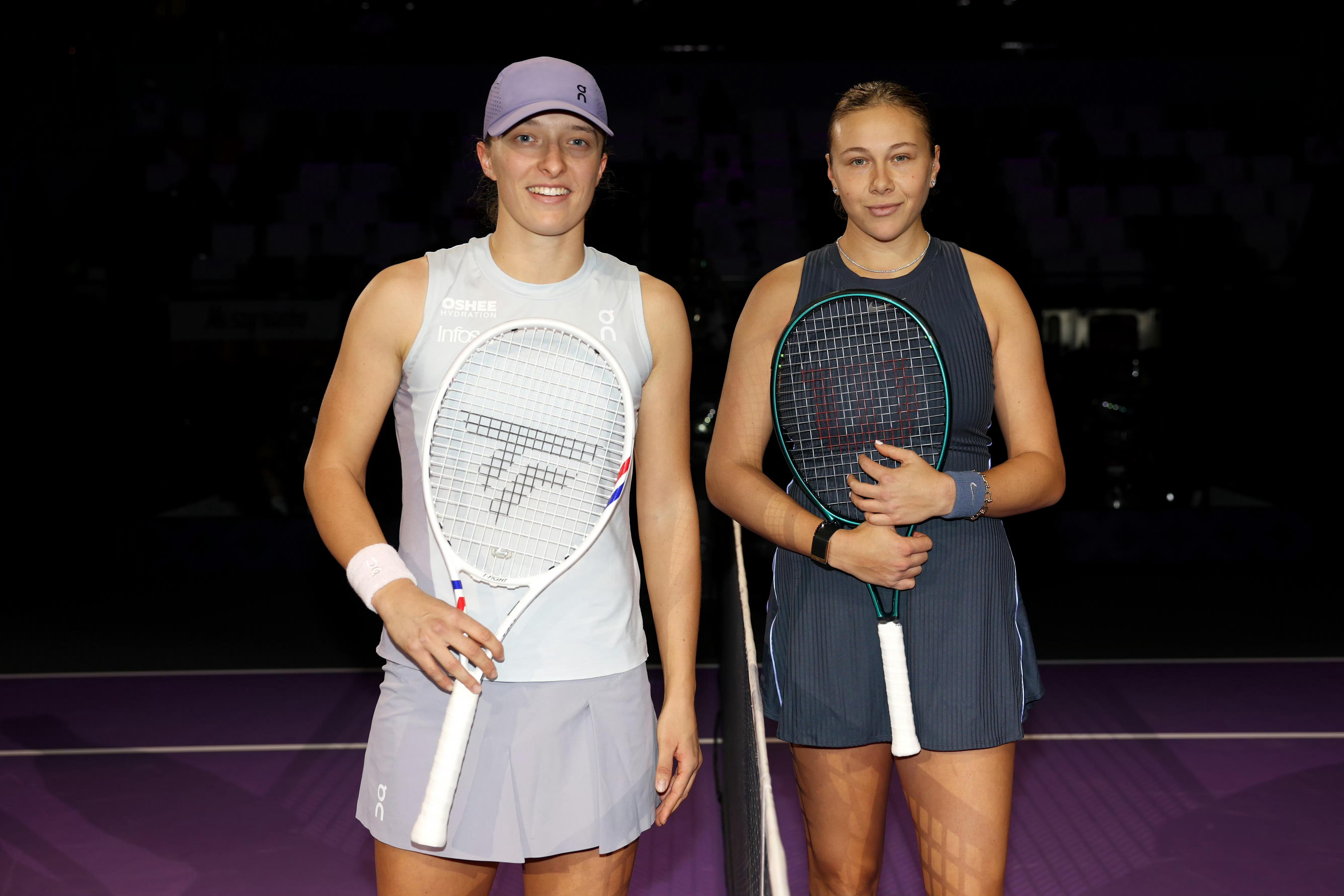 阿尼西莫娃首进总决赛四强斯瓦泰克无缘总决赛四强WTA年终总决赛小组赛，斯维亚