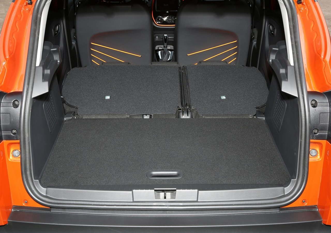 雷诺2014RenaultCaptur，基于雷诺Clio平台打造的5门5