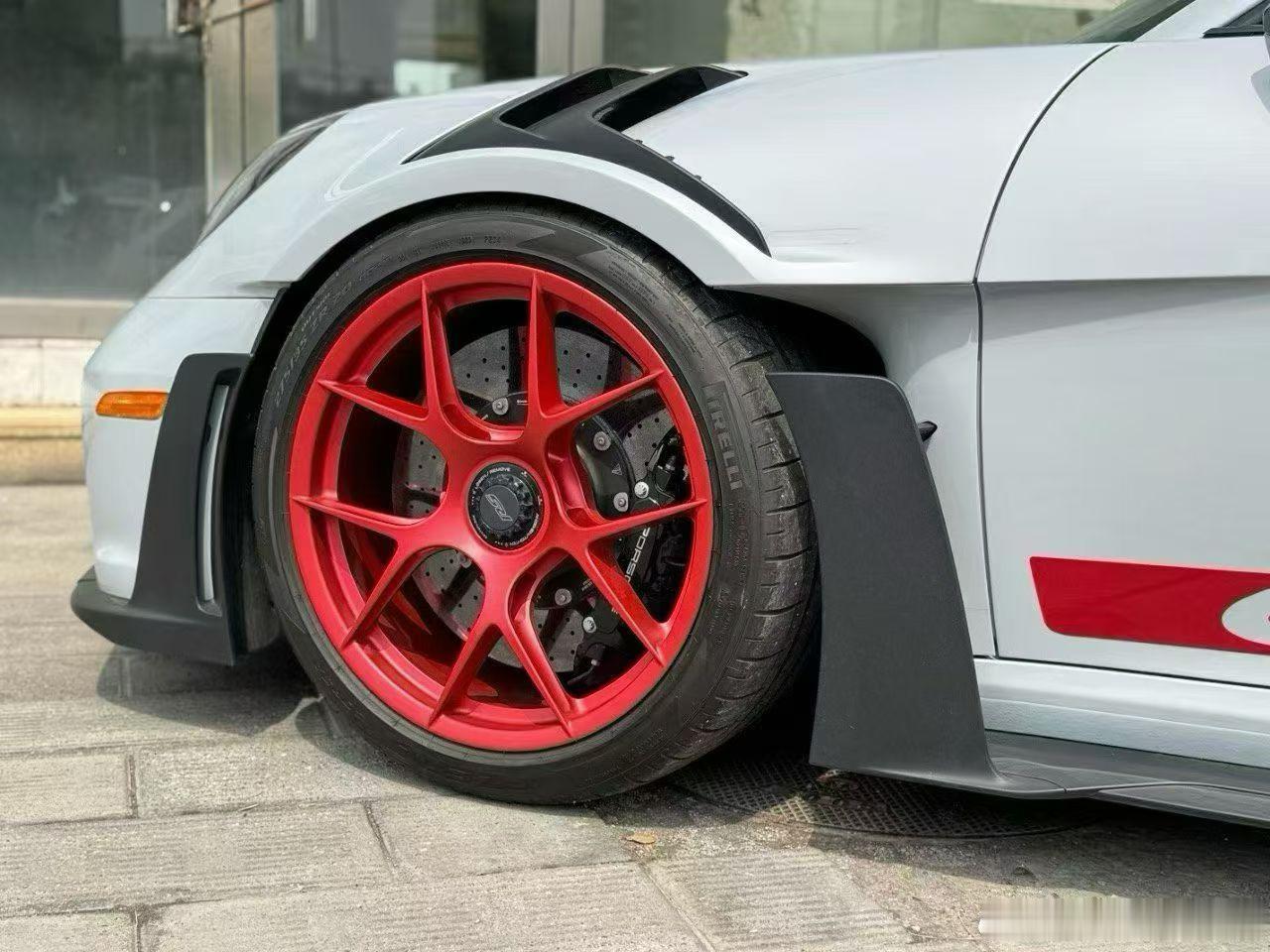 保时捷911992GT3RS美规满配2024年仅2300km喜欢的把
