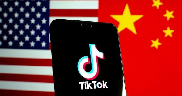 北京时间TikTok应用程序已恢复正常使用，TikTok官方线上还感谢了特朗普的