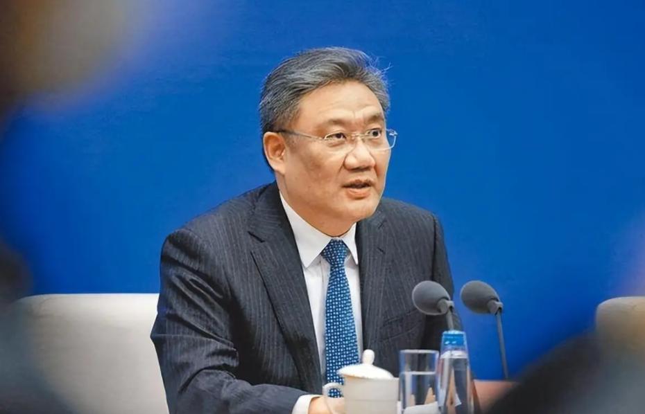 反制继续！商务部话音刚落，韩企就被杀鸡儆猴了10月14日，中国商务部部长王文