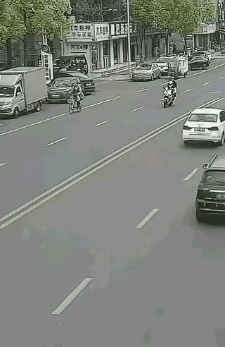 这就是躲得了初一，躲不过十五。