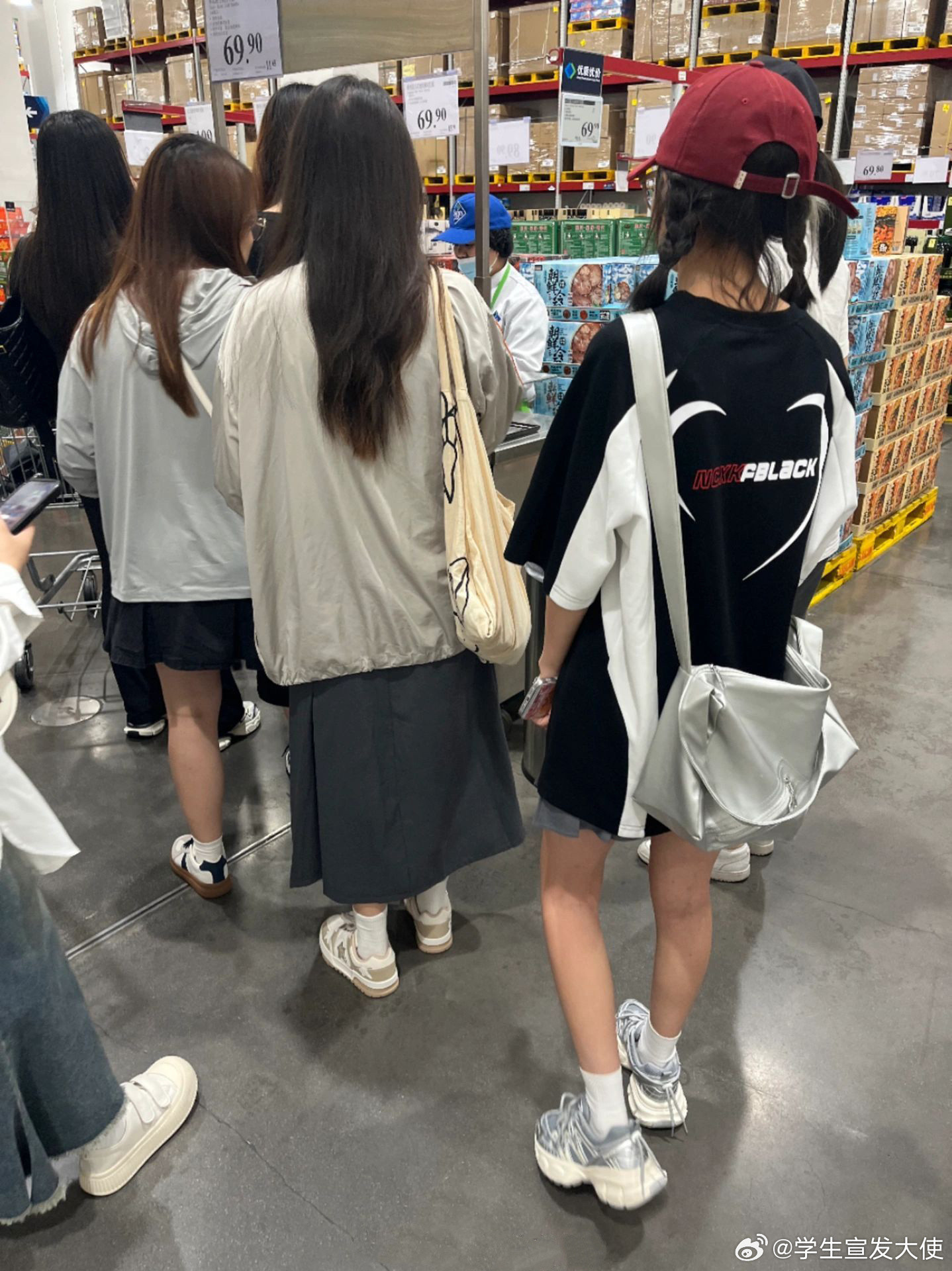 我真的会谢现在的人为什么都看不出年纪的啊