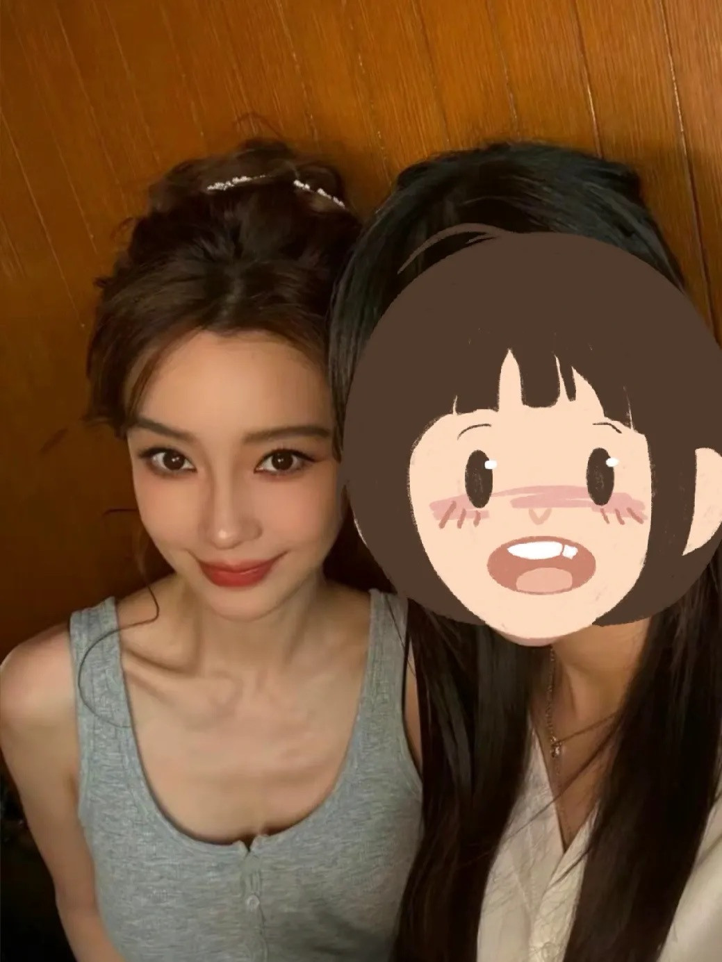 Angelababy新合影粉丝合照里的Angelababy​​​