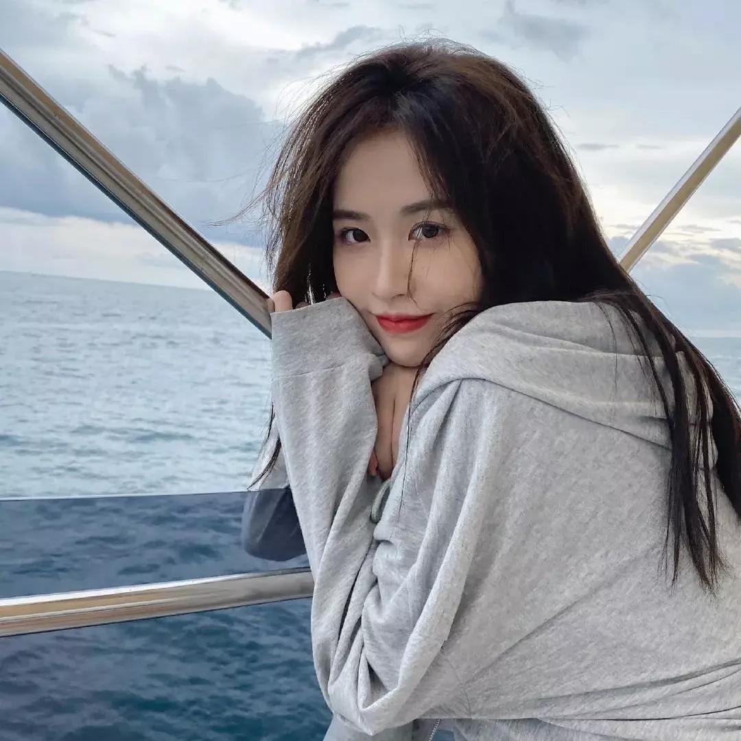 海边的午后，温柔的风和微笑早晨治愈的风海边微笑美影晚间的海风很美海边度假气