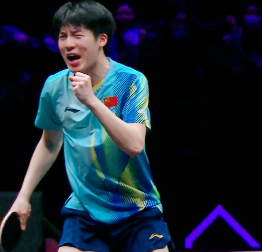 侯英超急眼了：温瑞博，我求你了，千万别给反手了！温瑞博21:19拿下关键局。