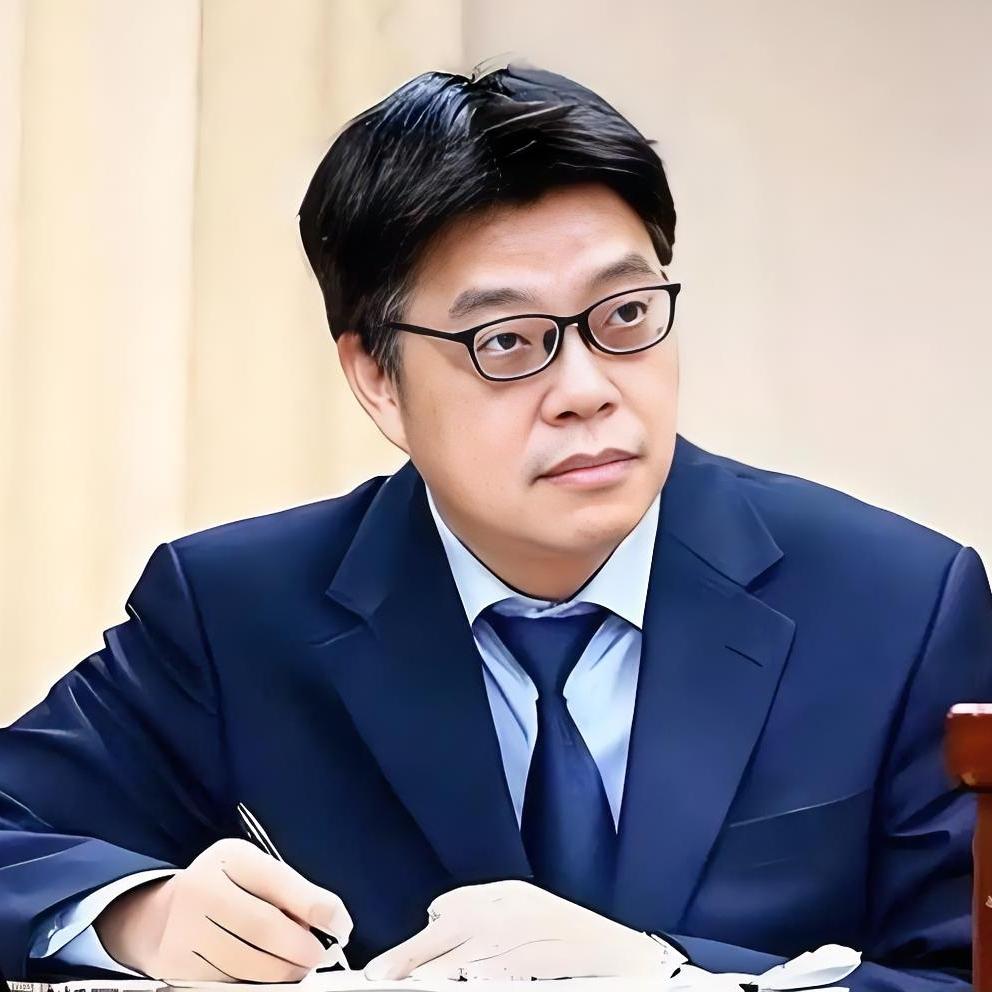 简直荒唐！“台独”分子再显光说不练的“假把式”丑态​台东县长饶庆铃为了推销凤