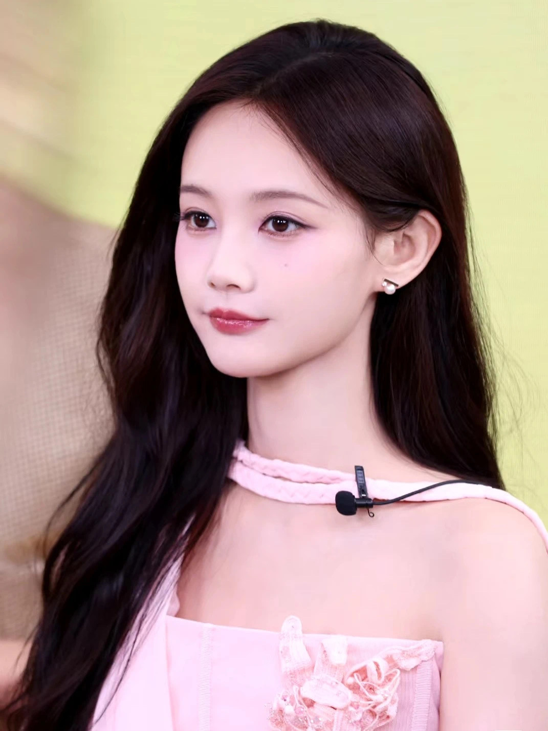 谁说李一桐不美的，我不服​​​